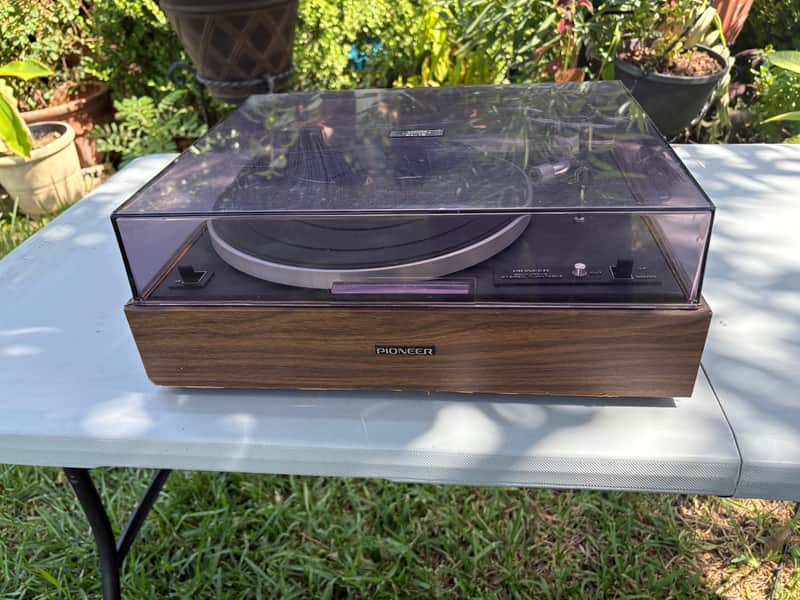 Pioneer PL-15 vintage turntable