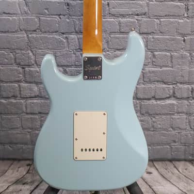 Squier Classic Vibe '70s Stratocaster with Laurel Fretboard 2021 - Present - Sonic Blue image 10