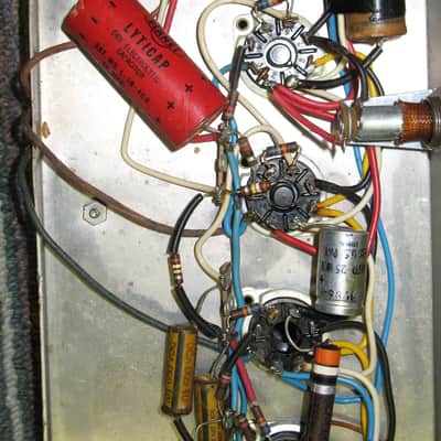 1953 Montgomery Wards 35 JDR 8211  Wards Airline/Danelectro Commando image 6