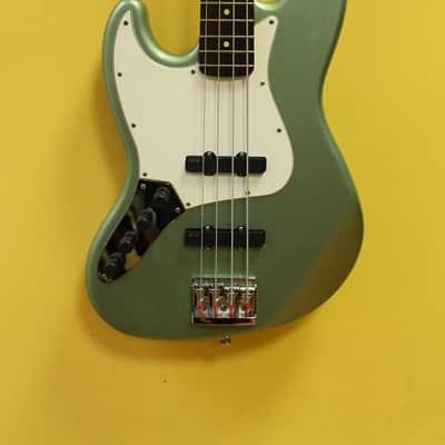 Fender Jazz Bass Left hand green Metallic image 3