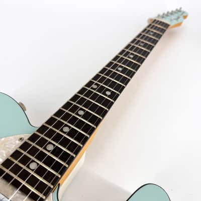 2019 Fender Limited Edition Two-Tone American Thinline Telecaster – Daphne Blue / White image 8