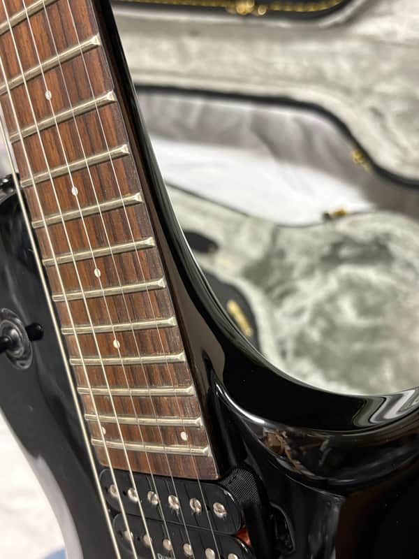Washburn PXL100B Parallaxe 6-string electric GUITAR w/ Case