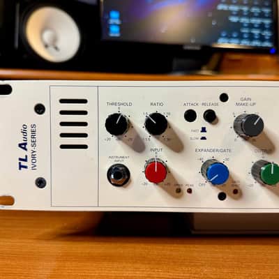 TL Audio C-5021 stereo tube compressor image 3