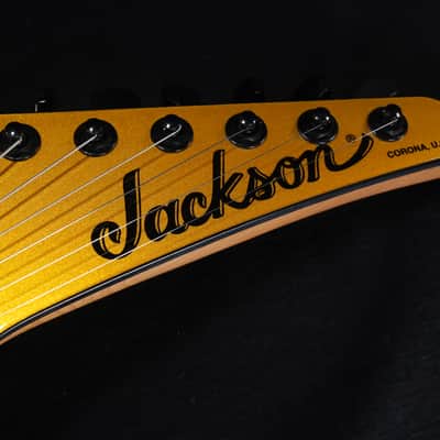 Jackson American Series Limited Edition Virtuoso, Streaked Ebony Fingerboard, Gold Rush 556 image 5