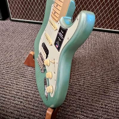 Fender AMERICAN PROFESSIONAL II STRATOCASTER® HSS 2024 - Mystic Surf Green image 5