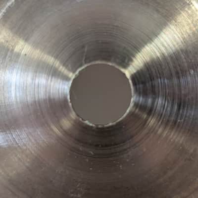 Zildjian 18" A Series Medium Thin Crash Cymbal 1982 - 2012 - Traditional image 7
