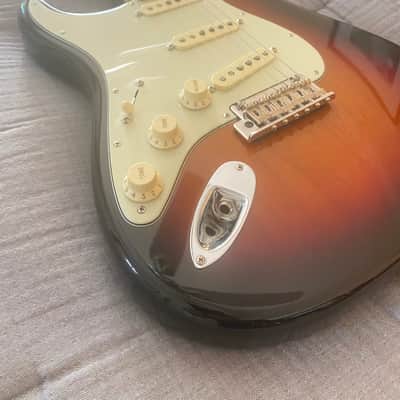 Fender American Professional Stratocaster, Maple Neck, 3-Tone Sunburst, Left Handed w/Original Hardshell Case, Mint Condition image 2