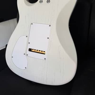 Chapman ML1 Pro Traditional image 2