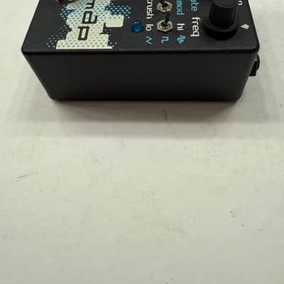Red Panda Bitmap V1 Bitcrusher Bit Map Modulation Guitar / Bass Effect Pedal image 4