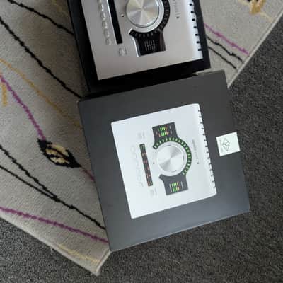 Universal Audio Apollo Twin X Duo Gen 2 Thunderbolt Audio Interface 2024 - Present - Silver image 1
