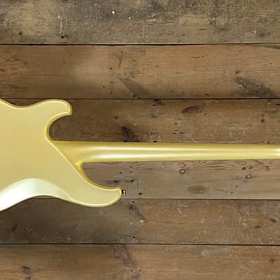 Ibanez MC924-PW Musician Bass 1982 - 1985 - Polar White image 4