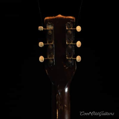 Vintage 1920s-30s Regal Jumbo Acoustic Guitar image 10