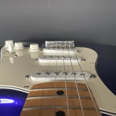 Fender Standard Stratocaster MIM Midnight Blue Maple Neck 2000 w/ Fender Tweed Hard Case image 12