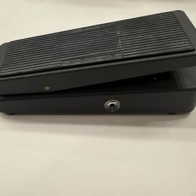 Dunlop GCB95 Original Cry Baby Wah Wah Crybaby Guitar Effect Pedal image 3