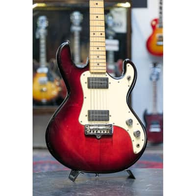 1984 Peavey T-15 sunburst image 1