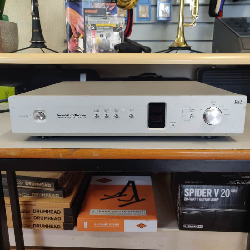 Luxman DA-06 Digital-to-Analog Converter 2013 image 1