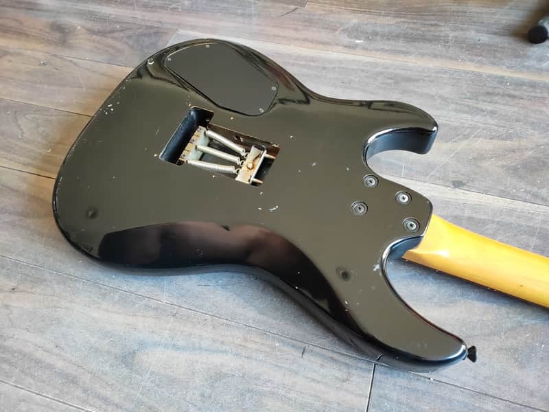 Aria Pro II The Warrior WR603 Superstrat Floyd Rose Electric