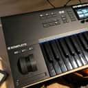 Native Instruments Komplete Kontrol S49 Mk2