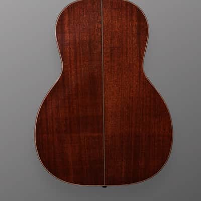 Huss and Dalton 00-SP Custom 2023 - Sunburst. Sinker Mahogany & Red Spruce. Snakewood Binding. NEW (Authorized Dealer) image 9