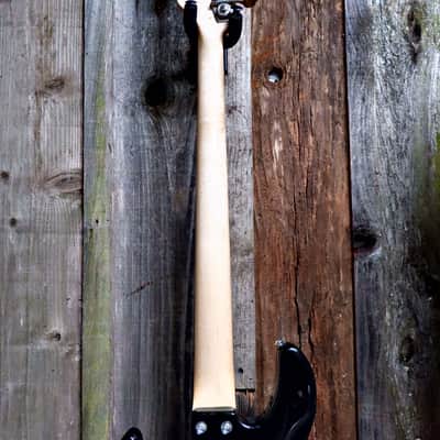 G&L L-2000 Limited Edition Bad Ass Bass Players #6 2007 - Blackburst image 12