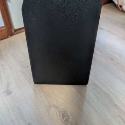 Fender '65 Princeton Reverb Reissue 12-Watt 1x10" Guitar Combo 2008 - Present - Black image 7