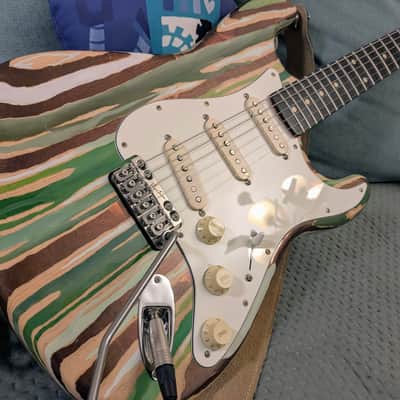 Franchin Guitars Stratocaster body - colorful Wood Grain Green Oil Paint and Bronze Metallic Leaf Swamp Ash image 6
