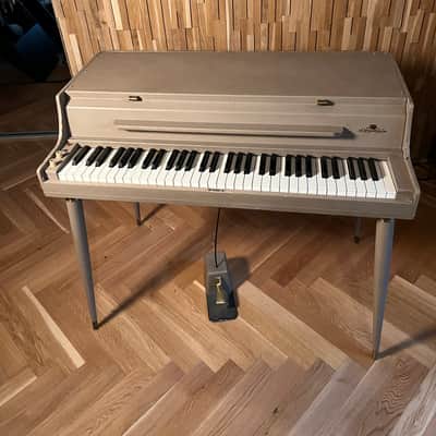 Wurlitzer 140B 64-Key Electric Piano 1964 - 1967 - Beige image 9