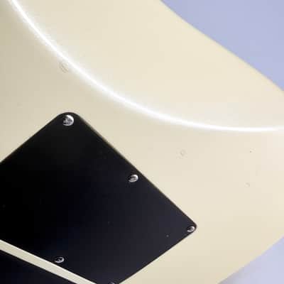 1990 Charvel 375 Deluxe – Pearl White image 21
