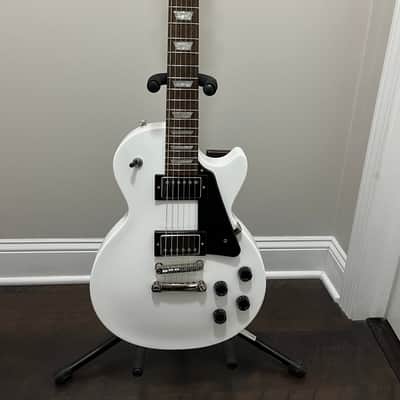 Epiphone Les Paul Studio 2020 - Present Alpine White image 2