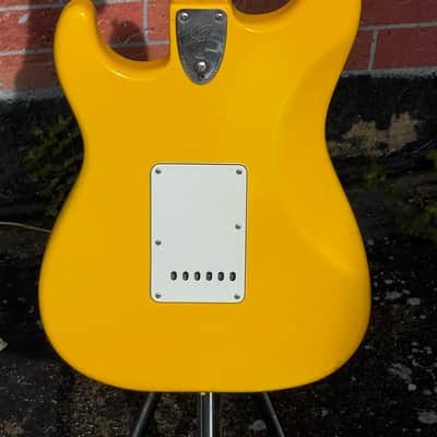 Fender Stratocaster International Color 1980 - a screamin Graffiti Yellow Ltd. Run Strat ! image 4