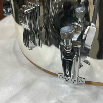 Ludwig 6 1/2" deep X 14" head Snare Drum (3114-T-SD-4186) 90's - COW - Chrome Over Wood image 8