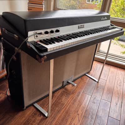 See Video! Vintage 1977 Rhodes Suitcase Piano 73-Key Electric Piano Serviced and Ready! image 1