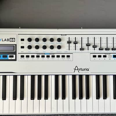 Arturia KeyLab 88 MIDI Controller MIDI Controller 2015 - 2017 - White image 4