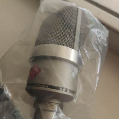 Neumann TLM 102 Studio Set with Shockmount 2013 - Present - Nickel image 3