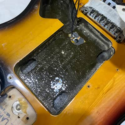 Fender 1992 American Floyd Rose Classic HSS Stratocaster Electric Guitar 3-Tone Sunburst image 13