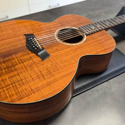 Taylor K-65 12 String 1 of 1 CUSTOM SHOP BTO Built-To-Order Left Hand LH Lefty Handed Presentation Flame Hawaiian Koa Masterbuilt Master Luthier Signed USA Built K65 American Jumbo Acoustic Guitar CASE QUEEN TIME CAPSULE! image 12