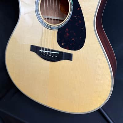 Yamaha LL16M Mahogany Dreadnought Acoustic-Electric Guitar Natural w/ Case (568) image 4