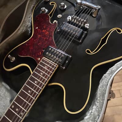 Mosrite Celebrity 1 1974 - Black image 1