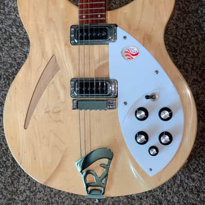 2019 Rickenbacker 330 maple glo electric guitar made in the usa ohsc image 5