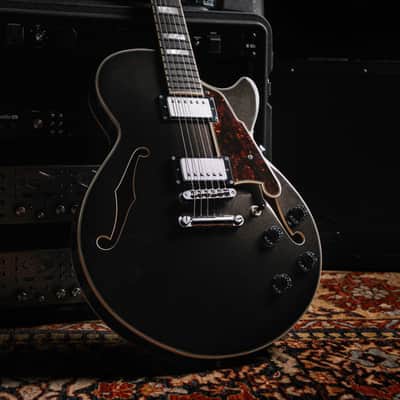 D'Angelico DAPSSBLFCS PREMIER SS Single Cutaway Semi-Hollow Body Maple Neck 6-String Electric Guitar w/Gig Bag image 9