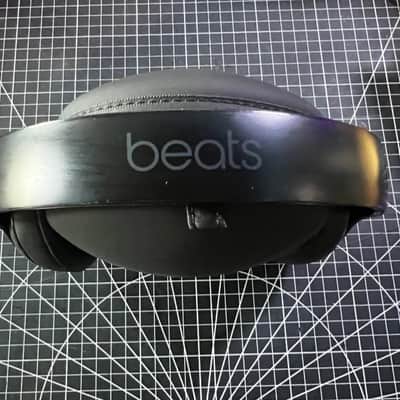 Apple  Beats Studio3 - 2022 - Matte Black w/box image 6
