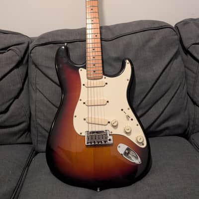 【レリック】Fender Japan Stratocaster Relic Fender Japan 54 Stratocaster Light Relic | JC893 Restore Guitars