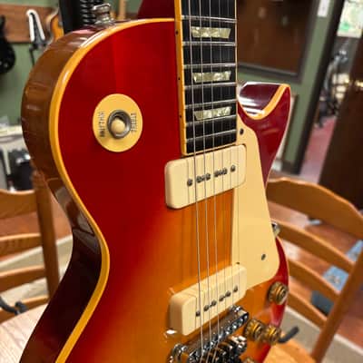 1981 Gibson Les Paul Pro Deluxe Cherry Sunburst image 5