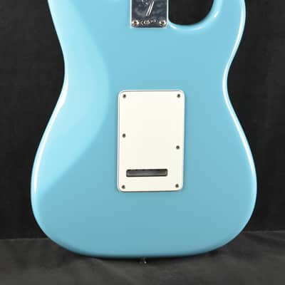 Fender Player II Stratocaster Left-Hand Aquatone Blue Maple Fingerboard image 7
