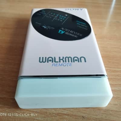 Sony WM F109 1987 - Sony Walkman radio Cassette player WM F109 pink working image 6