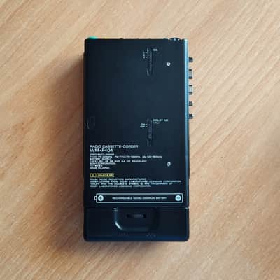 Sony WM F404 1988 - Sony recorder radio Cassette Walkman WM F404 black Cassette player working image 2
