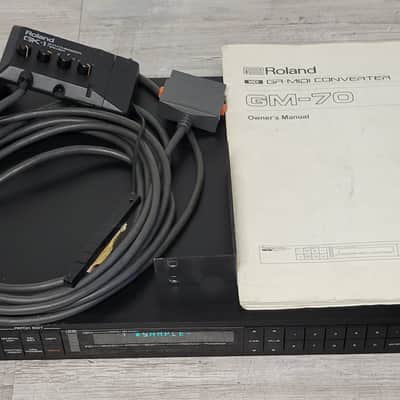 Roland GM-70 Guitar Midi Converter complete with GK-1 and cable