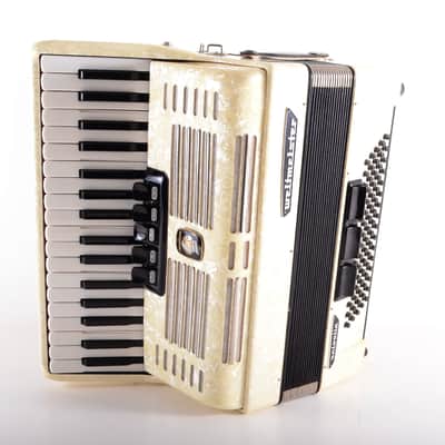 Immagine Rare German Made TOP Quality Accordion Weltmeister Unisella - 80 bass, 8 switches + Original Hard Case & Shoulder Straps - Excellent - Video - 4