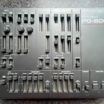 PRICE DROP! Roland PG-800 Synthesizer Programmer 1984 - 1990 - Black image 1