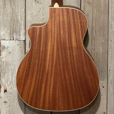 Pristine Larrivee OMV-40 Cutaway Spruce Top, Mahogany Back & Sides, OHSC, Includes Pro Setup & Ships Fast ! image 9